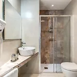 National Square Guest house 4*