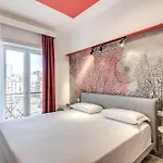 Guest house National Square 4*