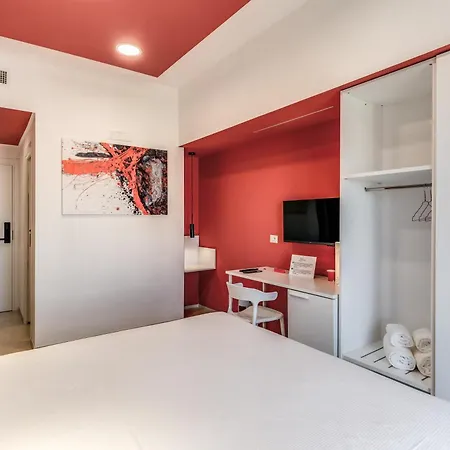 National Square Guest house *